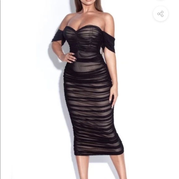 🔥Quenby Black Off Shoulder Mesh Maxi Dress - Picture 6 of 9